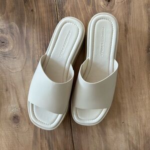 Princess Polly Bayshore Platform Sandal